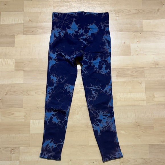 Pants - Women's Navy Tie-Dye Leggings